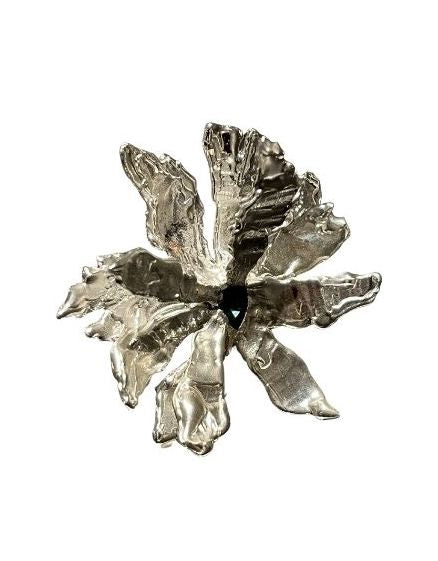 Abstract Nymphea in Silver with Indygo Tourmaline