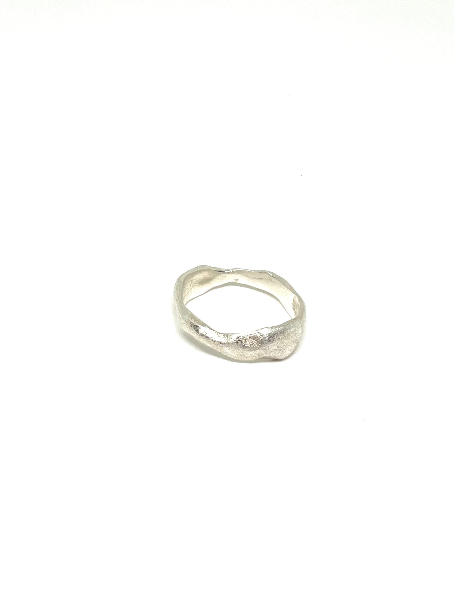 Lurvée Ring