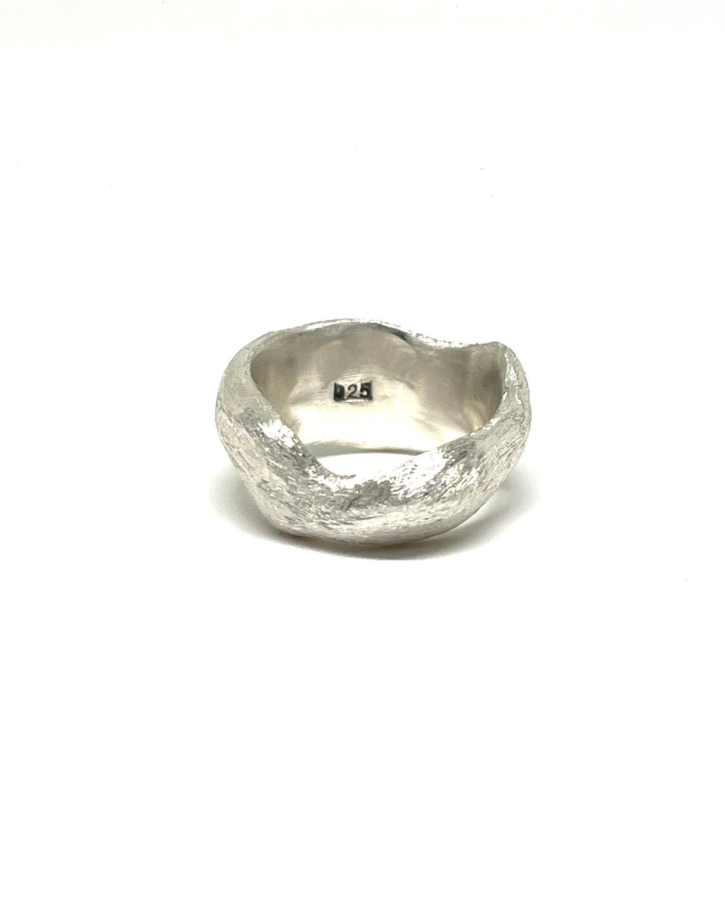 Abstract ring 0.03