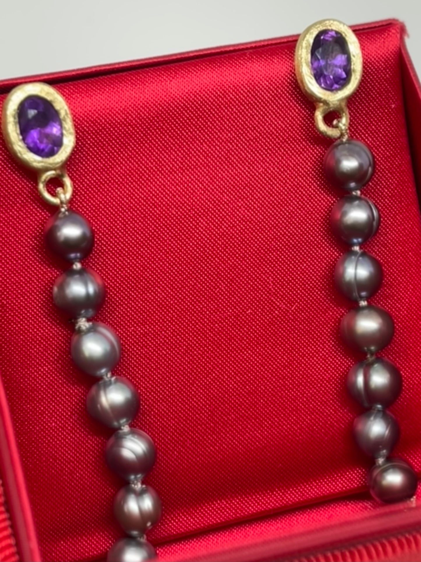 Lunoire Earrings